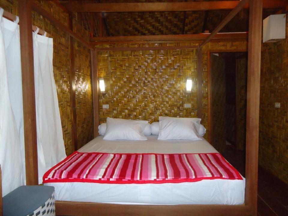 Simeulue Surflodges Lasikin المظهر الخارجي الصورة