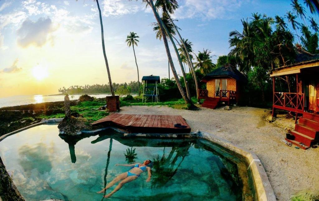 Simeulue Surflodges Lasikin المظهر الخارجي الصورة