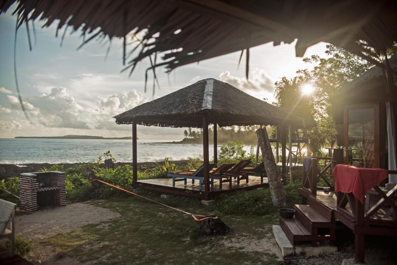 Simeulue Surflodges Lasikin المظهر الخارجي الصورة
